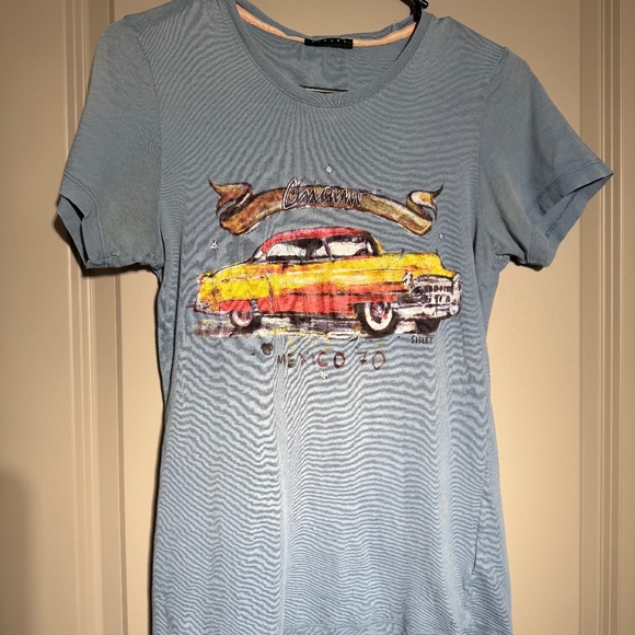 Sisley Graphic Tee | Retro Car Print | Soft Blue T-Shirt | Size S - Picture 1 of 3
